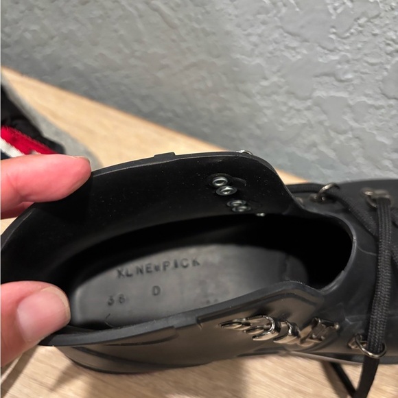 Moncler Inaya Boots With Removable Insulated Down Black Size US7 Like New - Picture 6 of 6